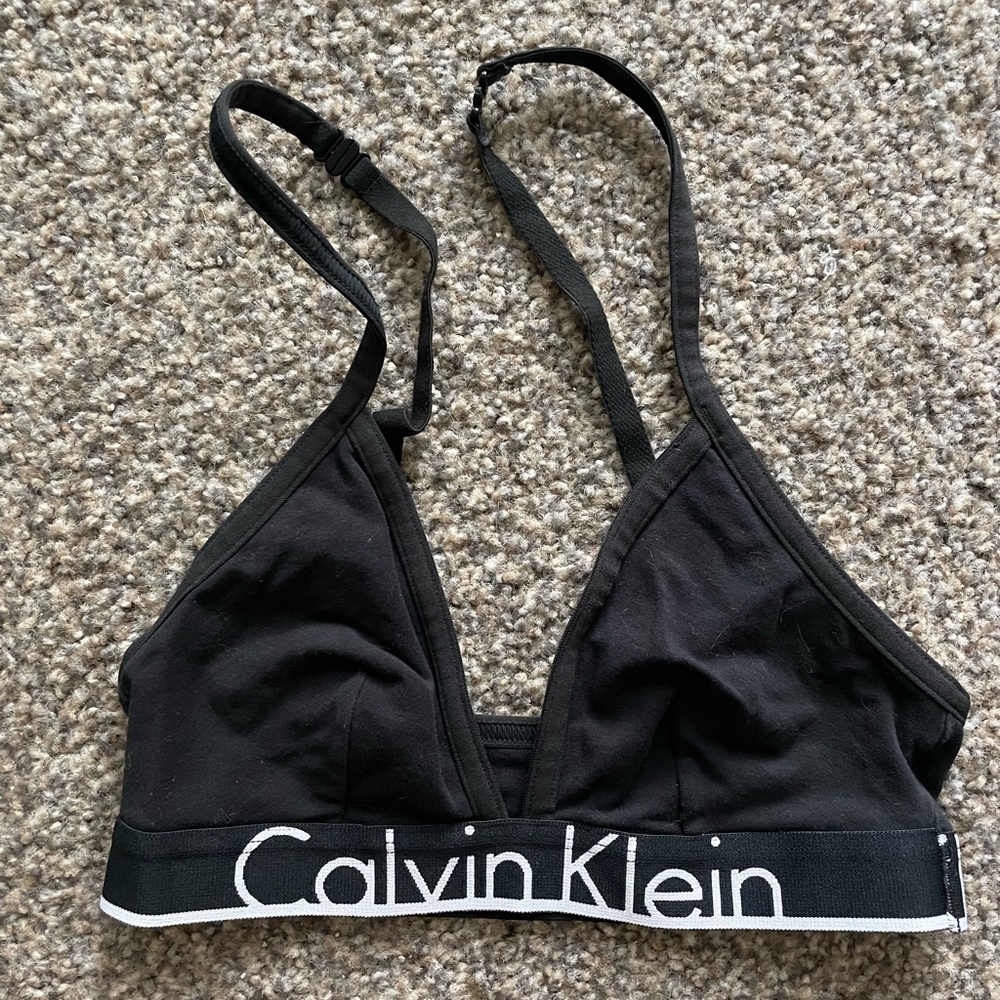 Calvin cline sports bra, two straps, black with band